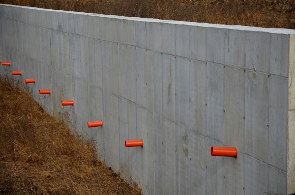 Cement Wall Pouring in Mandeville