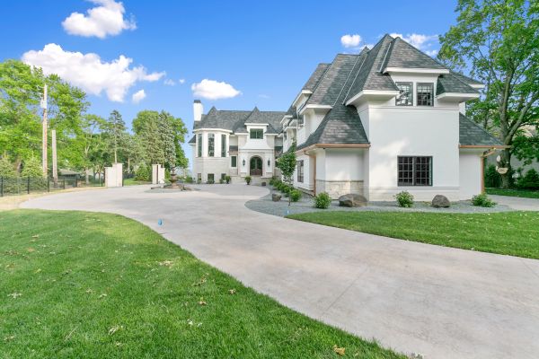 Concrete Driveway Installation in Mandeville