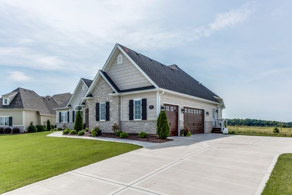 Driveway Concrete Installation in Mandeville