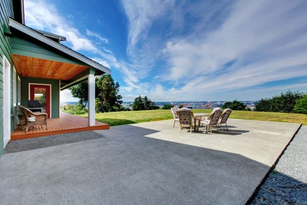 Backyard Concrete Paving in Mandeville